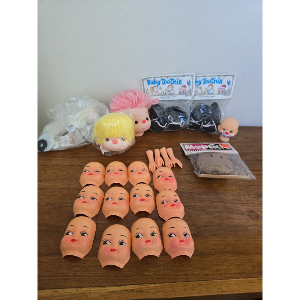 Vintage Darice Doll Making Supply Lot Heads Hands Baby Toothie Shoes Mopsickle